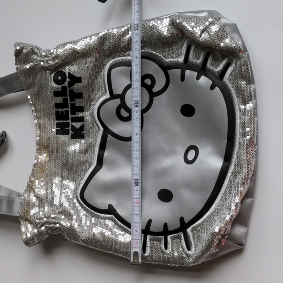 Vintage Hello Kitty Sequin purse 2011 - Picture 10 of 12